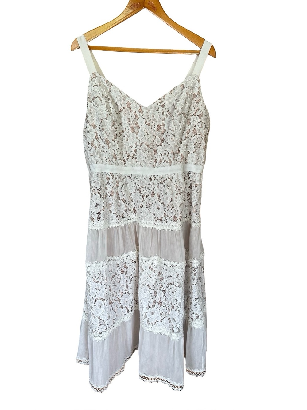City Chic Rosalyn Lace Cream Beige Tiered Midi Tank Dress L/20 - Picture 7 of 12
